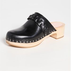 NEVER WORN CLOG